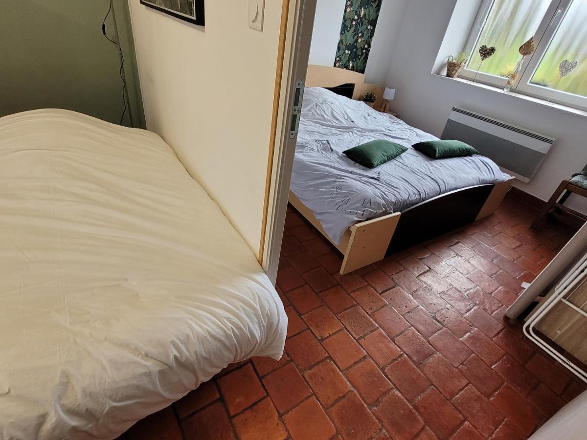 Studio Bienvenue Du Cote De Chez Nous Avec Jardin Privatif Wignehies Exterior photo