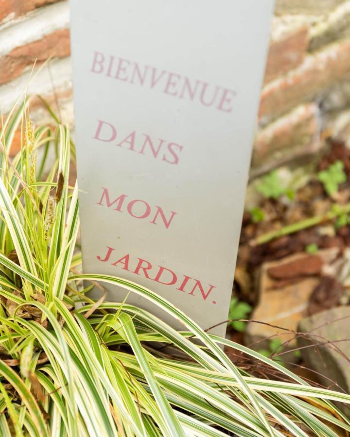 Studio Bienvenue Du Cote De Chez Nous Avec Jardin Privatif Wignehies Exterior photo